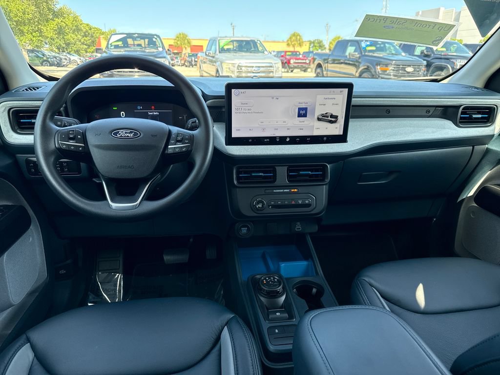 Certified 2025 Ford Maverick XLT FWD image 7