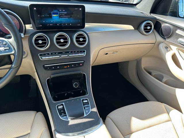 Used 2021 Mercedes-Benz GLC 300 4MATIC w/ Driver Assistance Package image 19