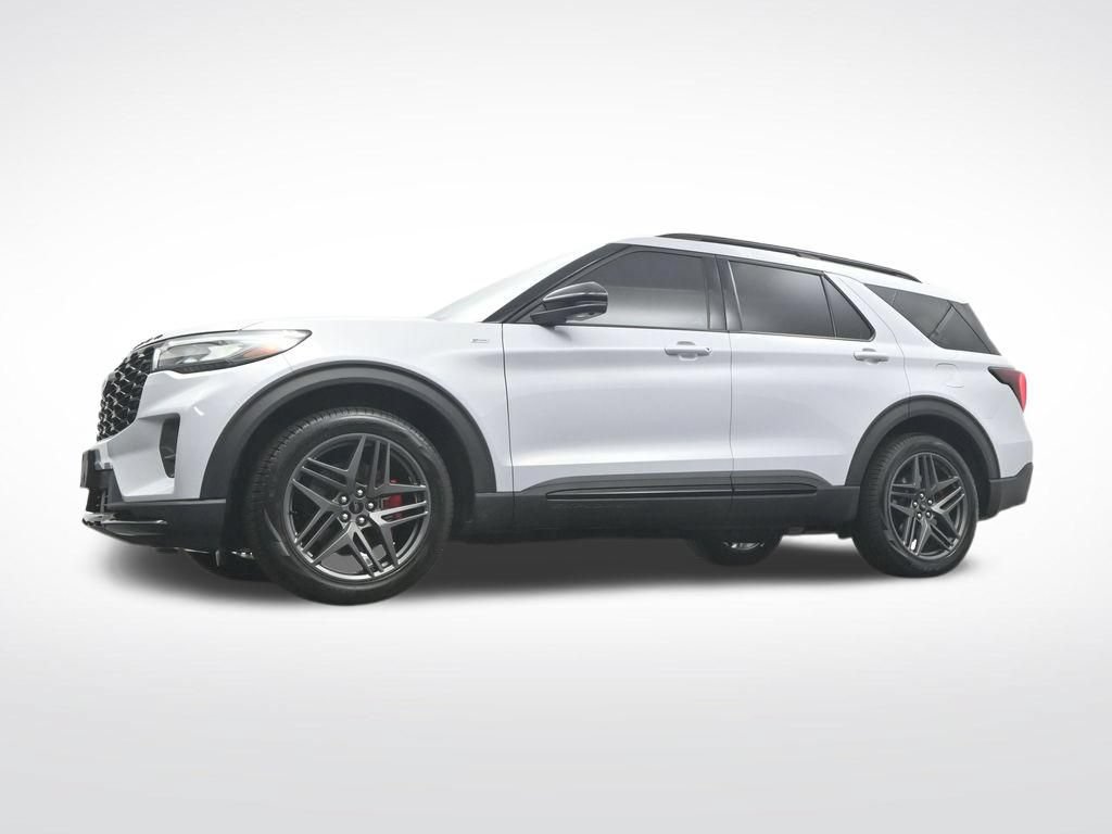Certified 2026 Ford Explorer ST-Line w/ ST-Line Street Pack RWD image 31