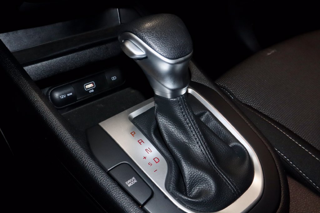 Used 2024 Kia Forte LXS w/ LXS Technology Package FWD image 32