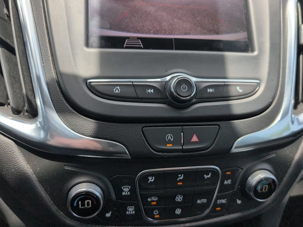 Used 2024 Chevrolet Equinox LT FWD image 16