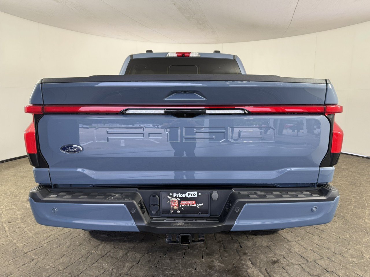 Certified 2023 Ford F150 Lightning Lariat AWD/4WD image 7