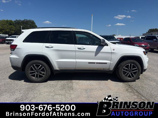 Used 2021 Jeep Grand Cherokee Trailhawk w/ Premium Lighting Group AWD/4WD image 4