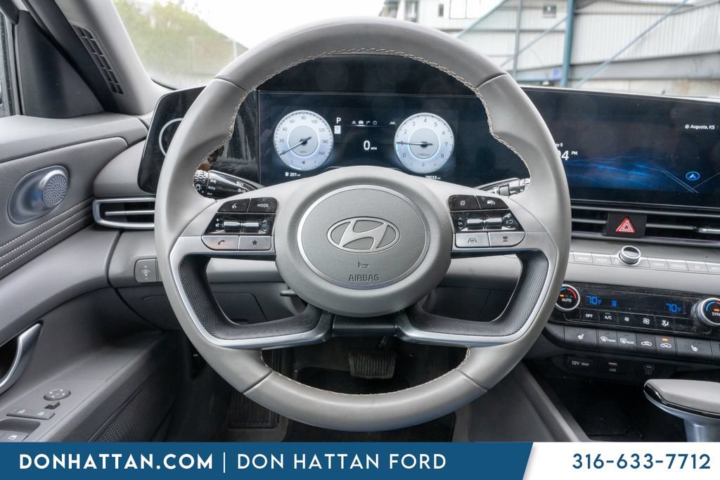 Used 2024 Hyundai Elantra SEL w/ Convenience Package FWD image 6