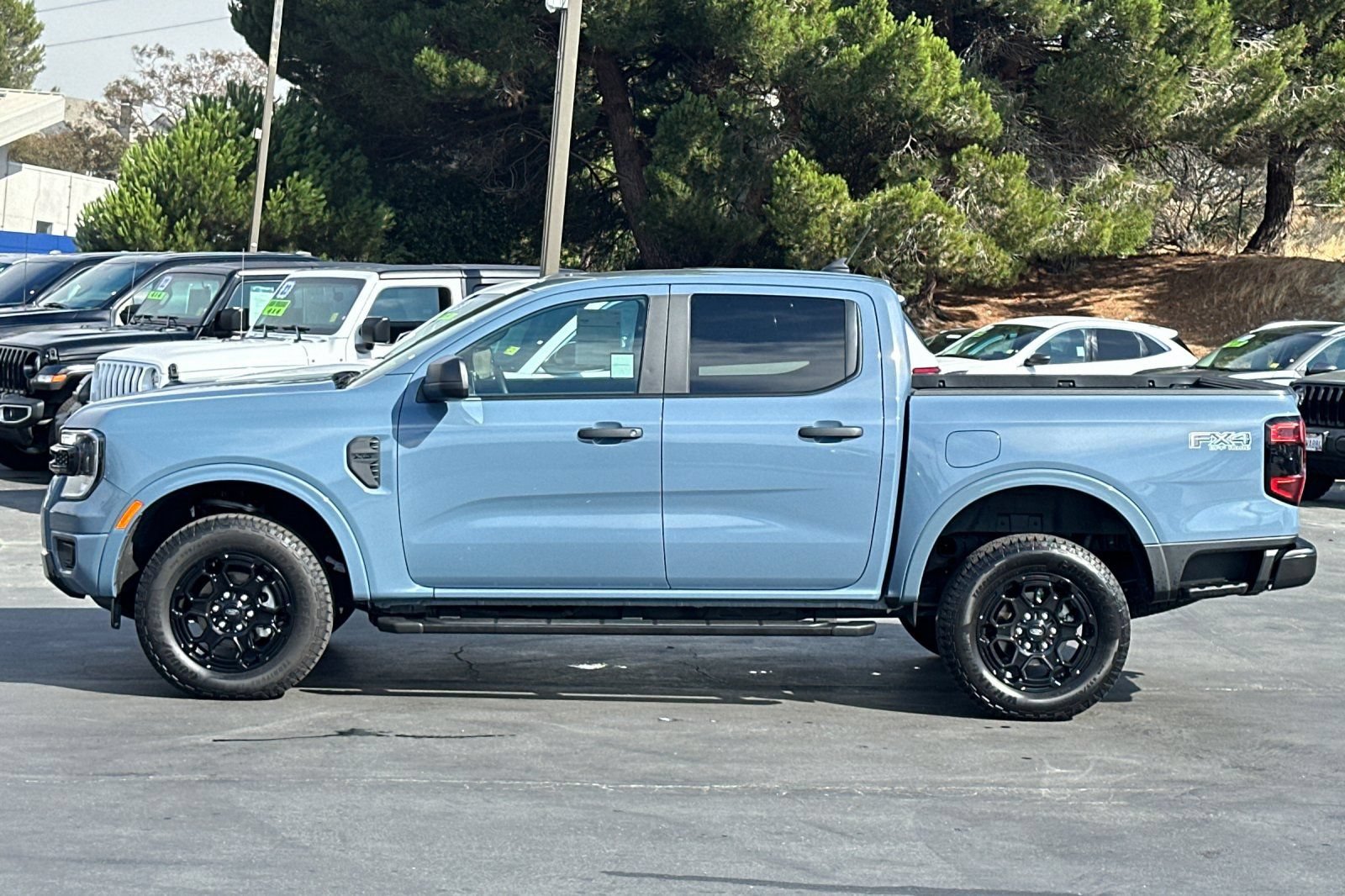 Certified 2025 Ford Ranger XLT w/ FX4 Off-Road Package AWD/4WD image 10