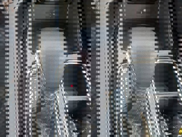 Used 2022 Kia Telluride EX w/ EX Premium Package image 26