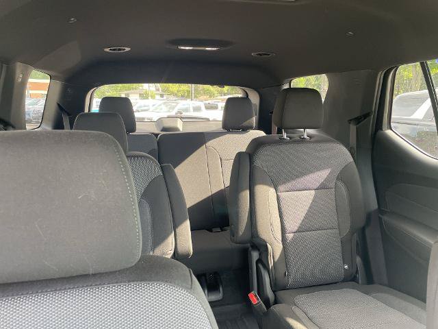 Used 2023 Chevrolet Traverse LT w/ LPO, Floor Liner Package AWD/4WD image 12