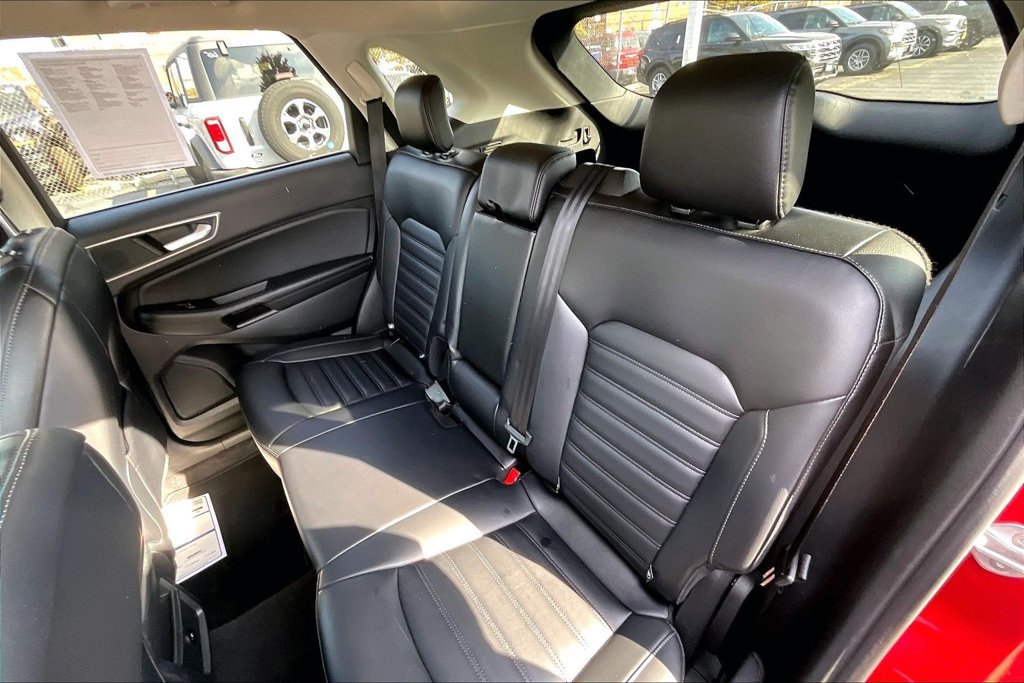 Certified 2024 Ford Edge SEL AWD/4WD image 25