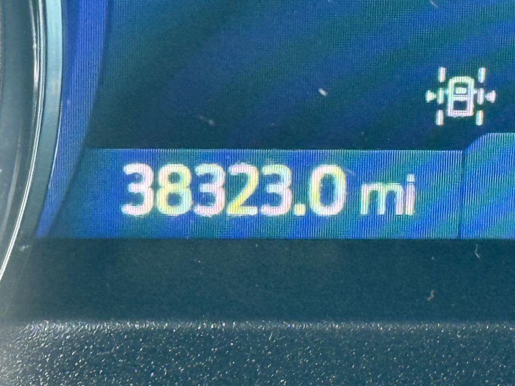 Certified 2022 Ford F150 XLT w/ Equipment Group 302A High image 20