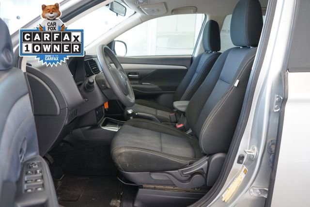 Used 2018 Mitsubishi Outlander ES FWD image 20