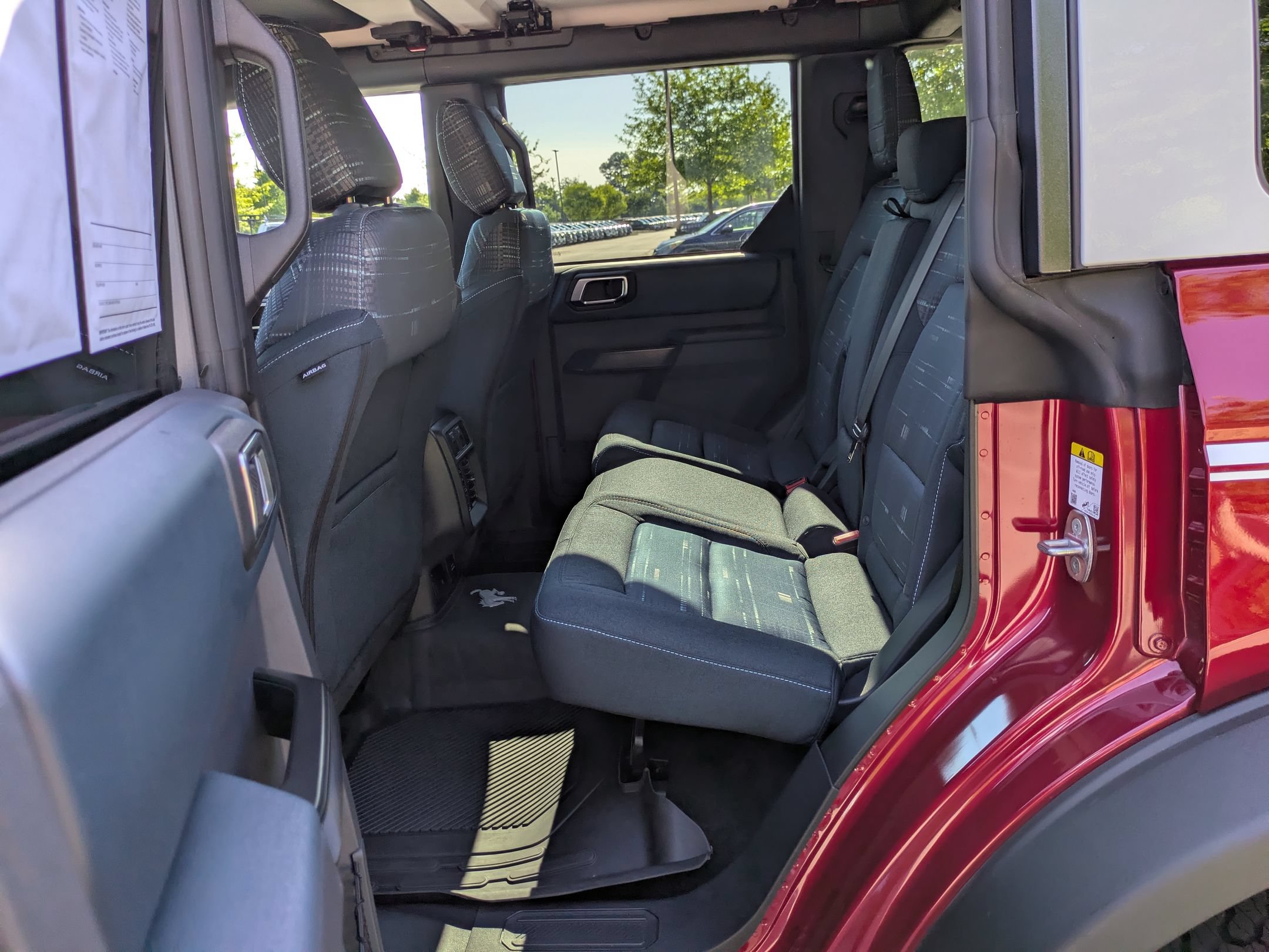 Certified 2025 Ford Bronco Heritage Edition AWD/4WD image 30