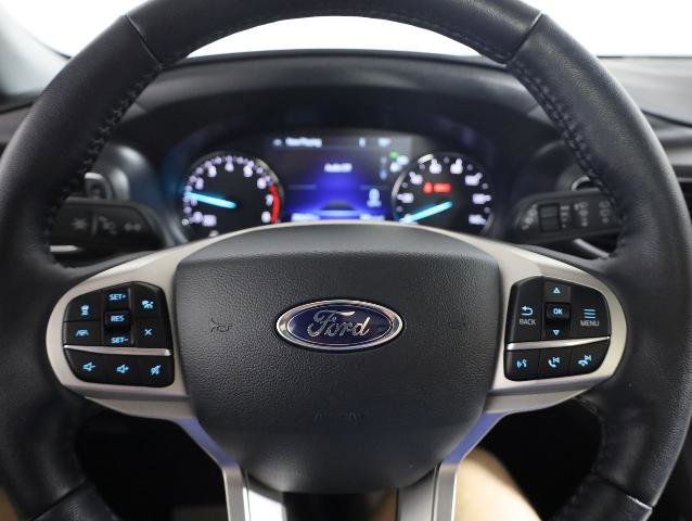 Certified 2022 Ford Explorer Limited w/ Equipment Group 301A AWD/4WD image 13