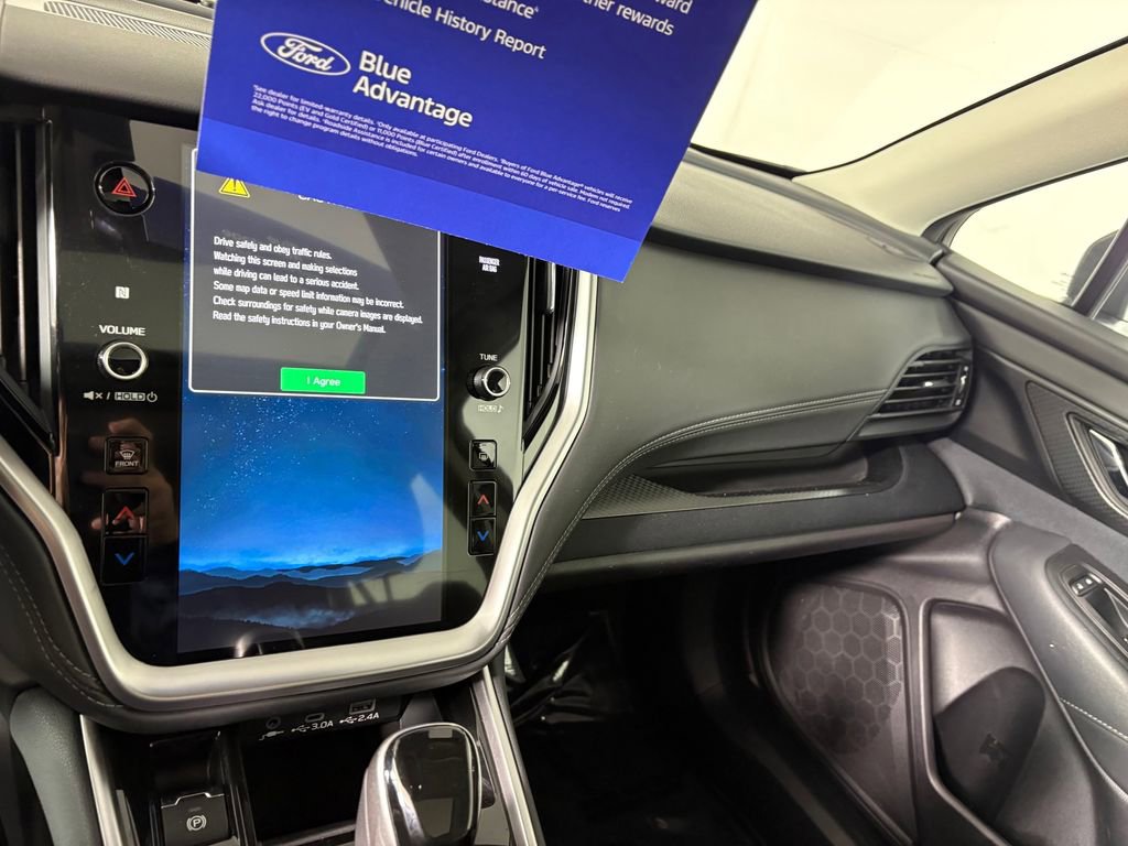 Used 2023 Subaru Outback Premium AWD/4WD image 17
