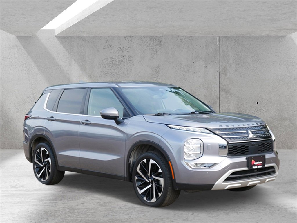 Used 2022 Mitsubishi Outlander SE