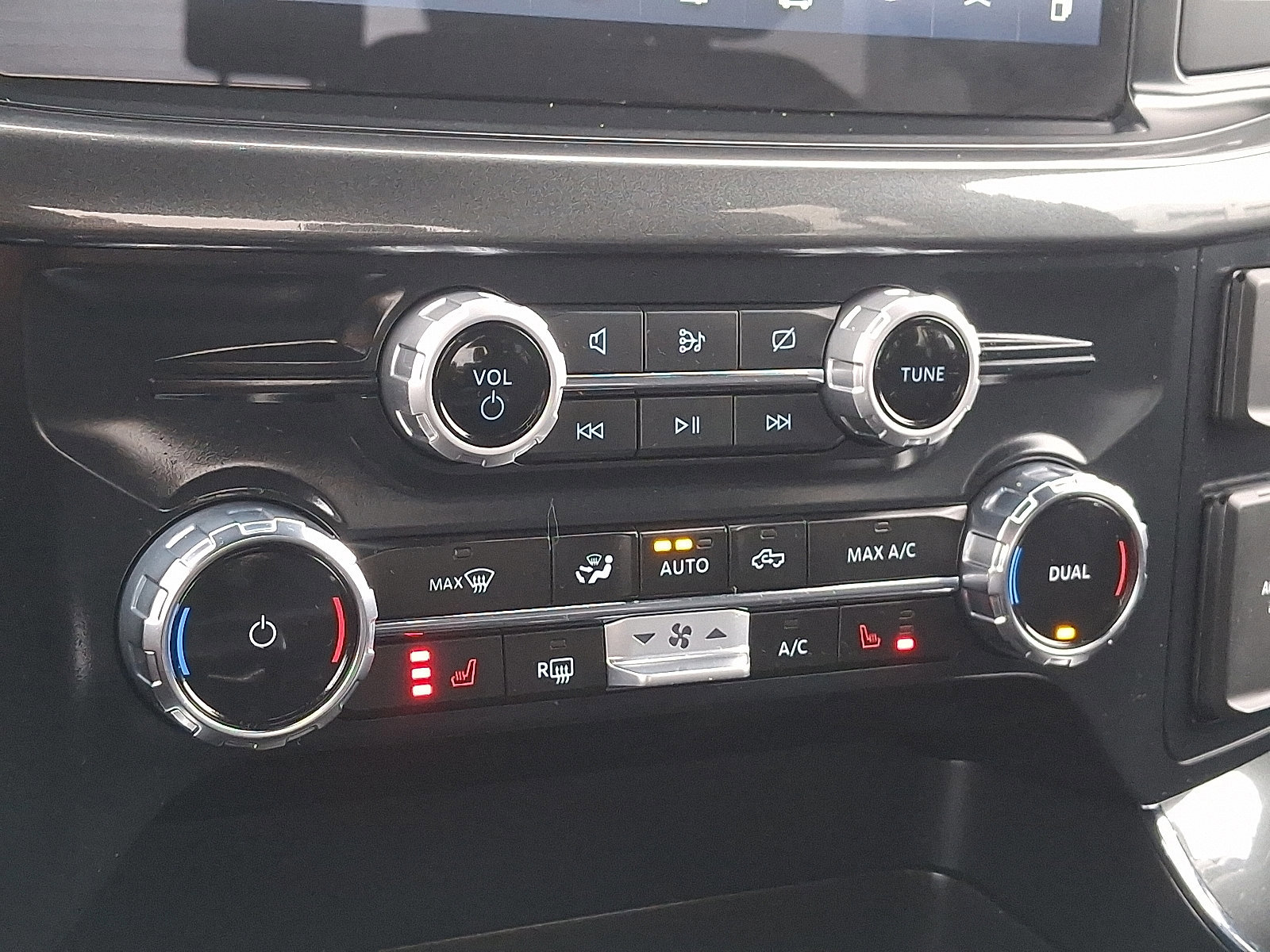 Certified 2023 Ford F150 XLT w/ Equipment Group 302A High image 15