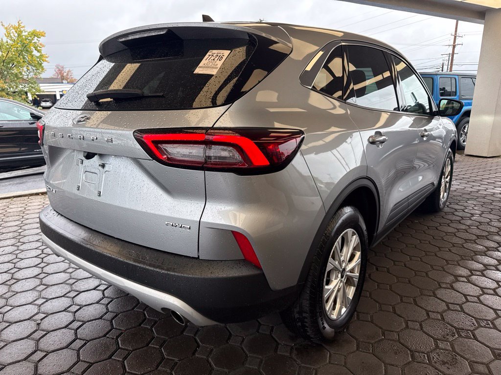 Certified 2023 Ford Escape Active AWD/4WD image 6