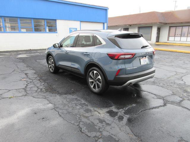 Certified 2024 Ford Escape Platinum AWD/4WD image 5