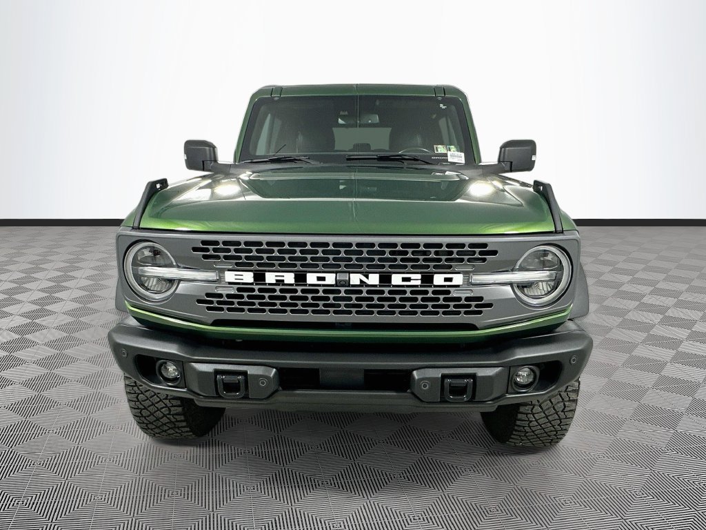 Certified 2022 Ford Bronco Badlands w/ Sasquatch Package AWD/4WD image 2