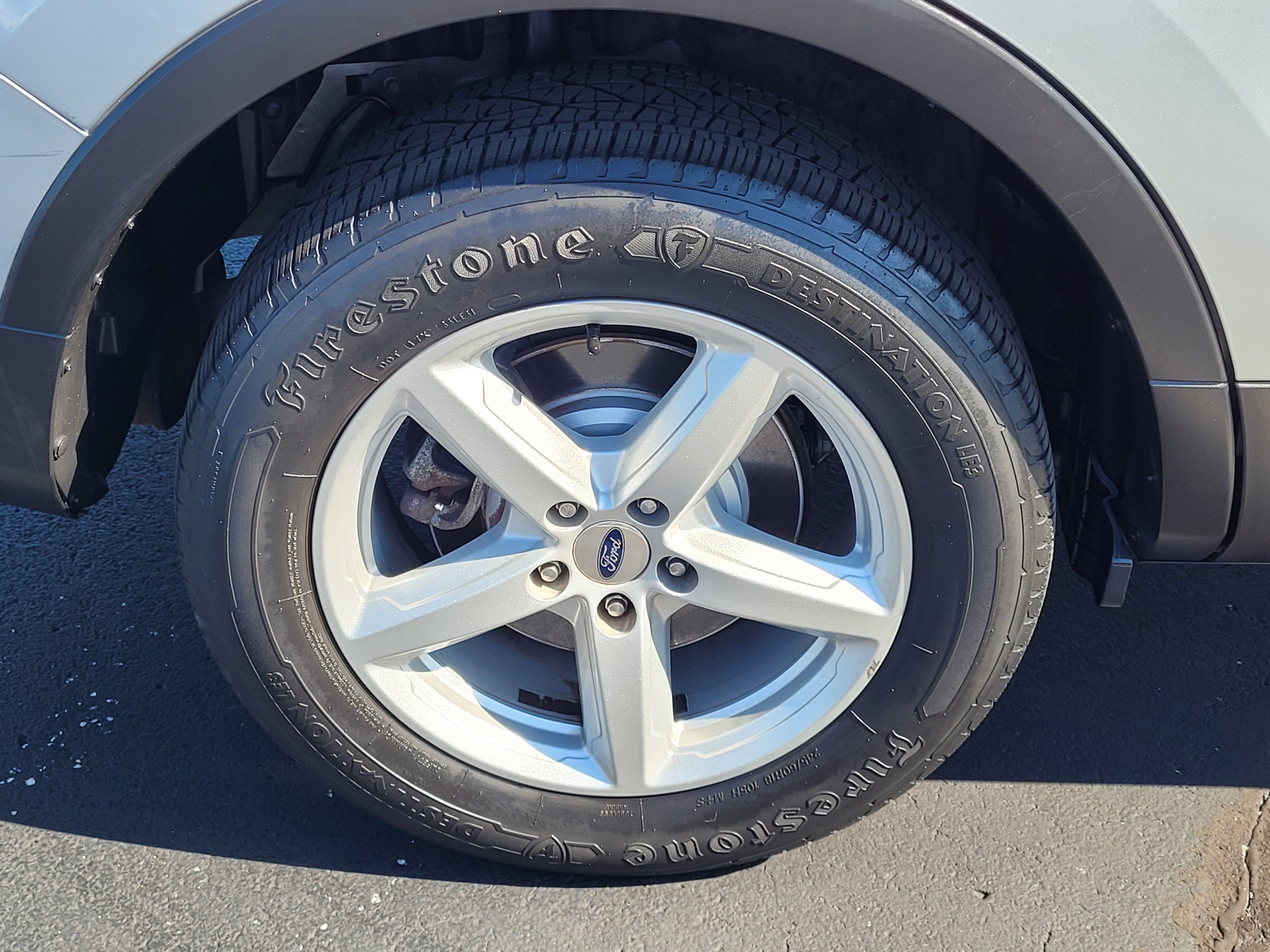Certified 2019 Ford Explorer XLT w/ Equipment Group 201A FWD image 11