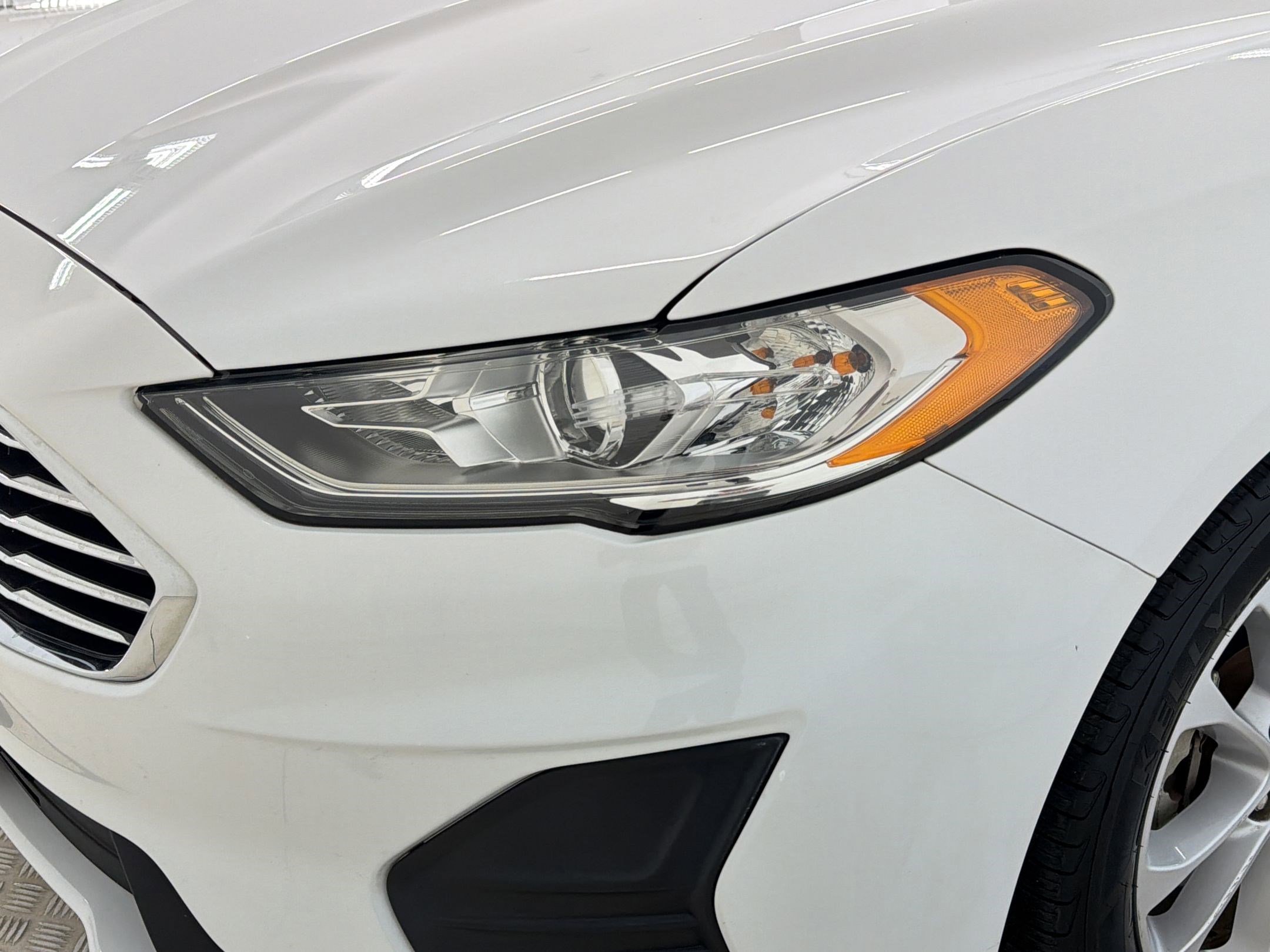 Certified 2020 Ford Fusion SE image 11