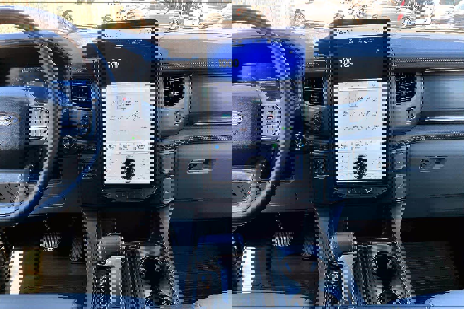 Certified 2025 Ford F150 Lightning Flash image 10