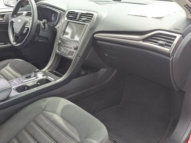 Certified 2019 Ford Fusion SE FWD image 28