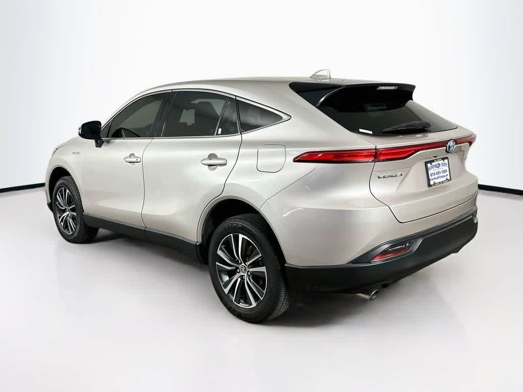 Used 2021 Toyota Venza LE AWD/4WD image 4