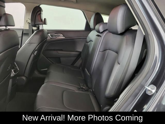 Used 2023 Kia Sportage EX image 15