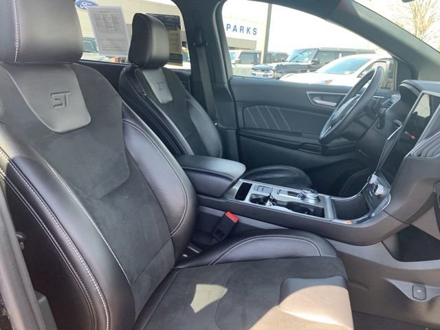 Certified 2022 Ford Edge ST image 15