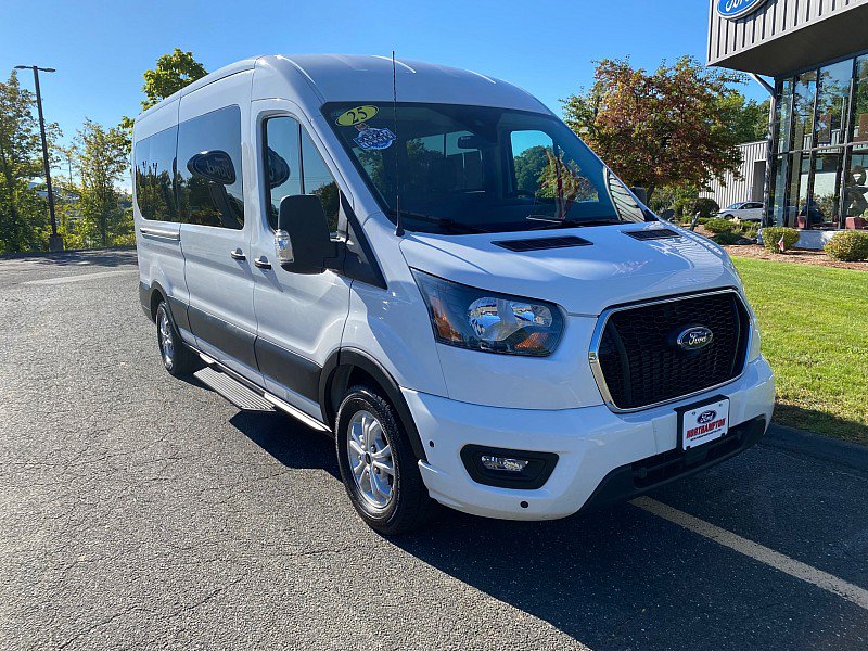 Certified 2025 Ford Transit 350 XLT RWD image 3