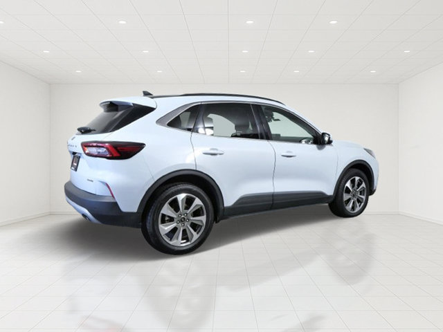 Certified 2025 Ford Escape Platinum AWD/4WD image 8