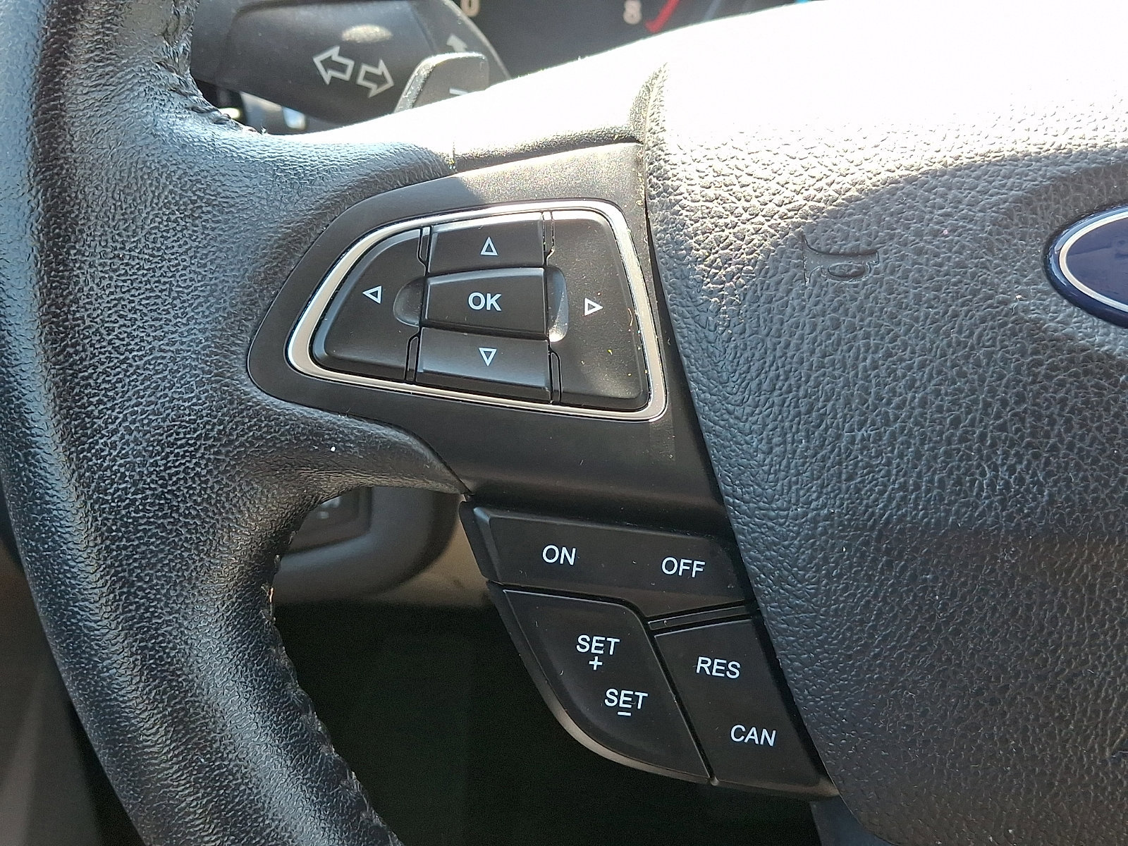 Certified 2017 Ford Escape Titanium image 28