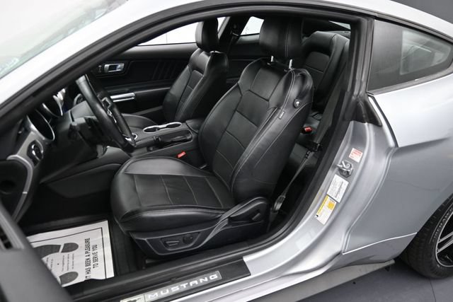 Certified 2020 Ford Mustang Premium RWD image 11