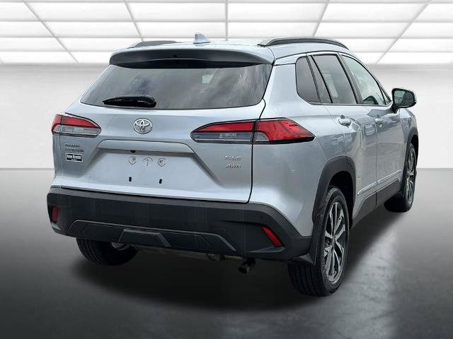 Used 2022 Toyota Corolla Cross XLE AWD/4WD image 11