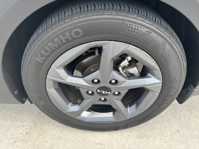 Used 2025 Kia K4 FWD image 13