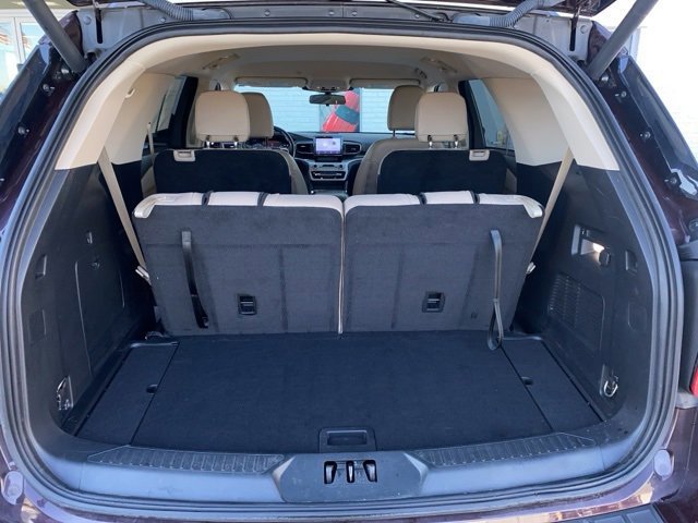 Certified 2022 Ford Explorer XLT w/ Equipment Group 202A image 23