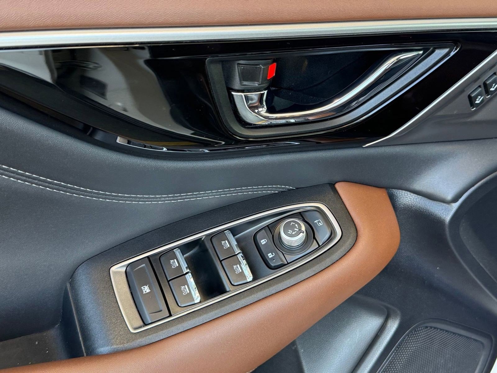 Used 2021 Subaru Outback Touring XT image 13