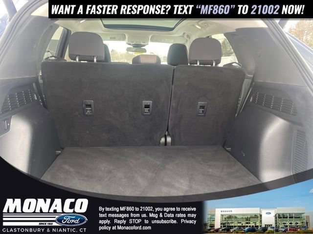 Certified 2022 Ford Escape SE w/ SE Sport Appearance Package image 11