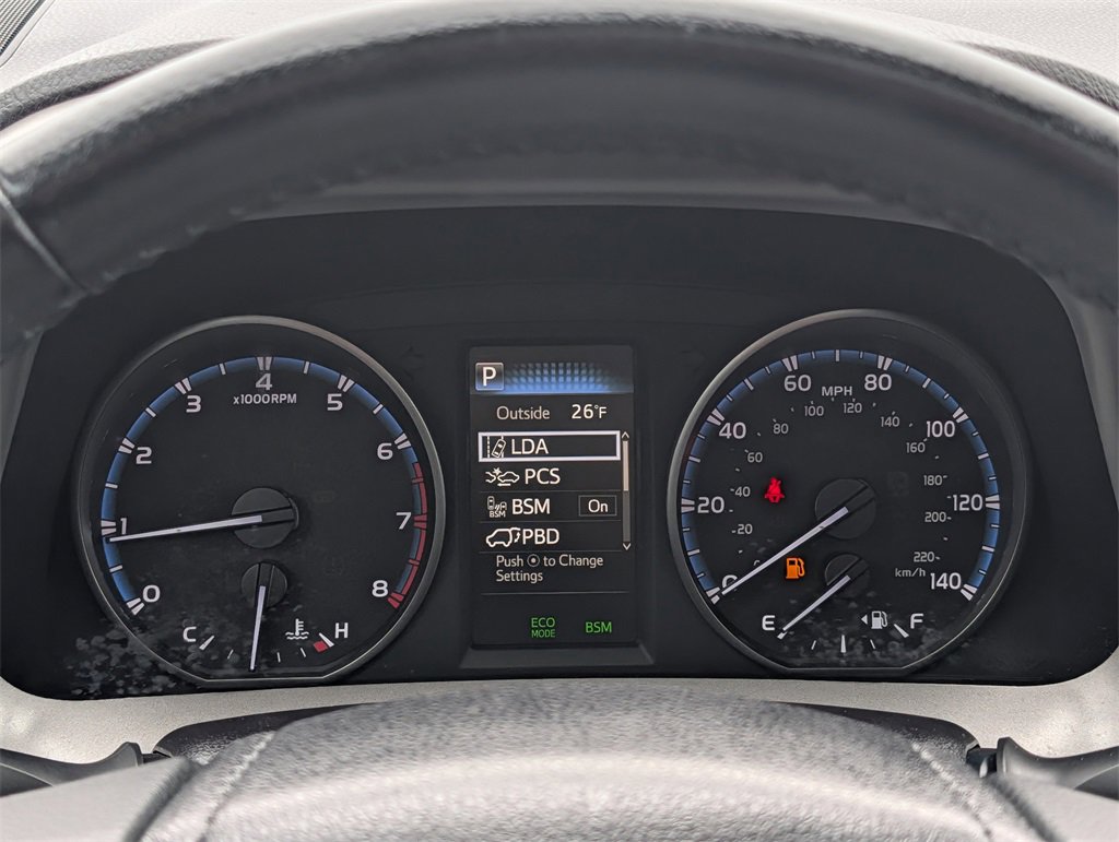 Used 2018 Toyota RAV4 XLE image 21