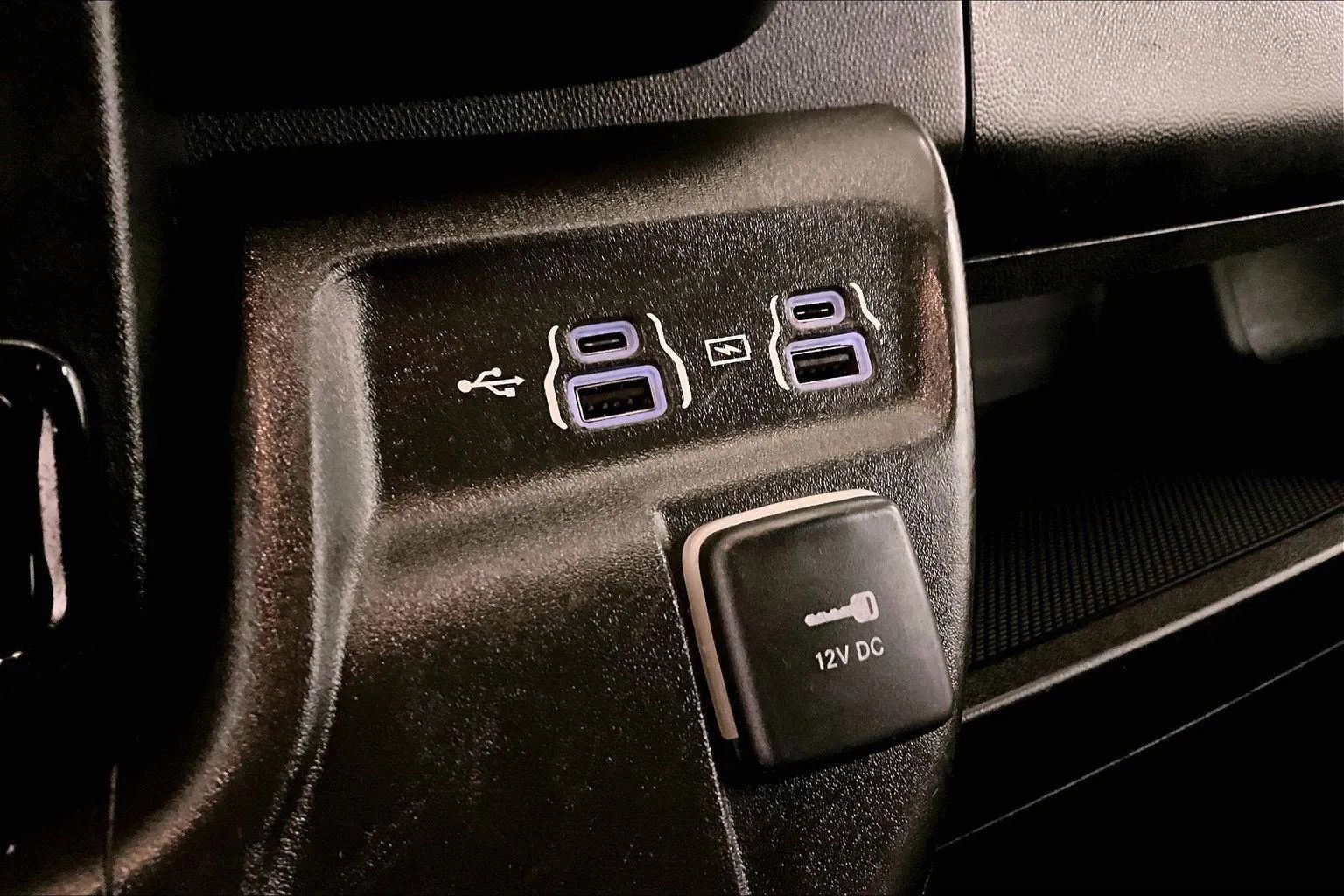 Used 2022 RAM ProMaster 2500 w/ Lane Management Group image 29