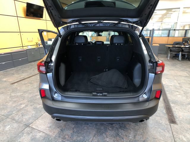 Certified 2025 Ford Escape ST-Line AWD/4WD image 19