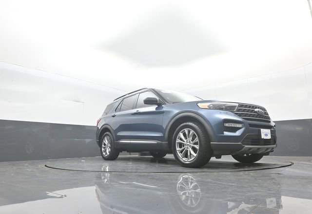 Certified 2020 Ford Explorer XLT w/ Equipment Group 202A image 25