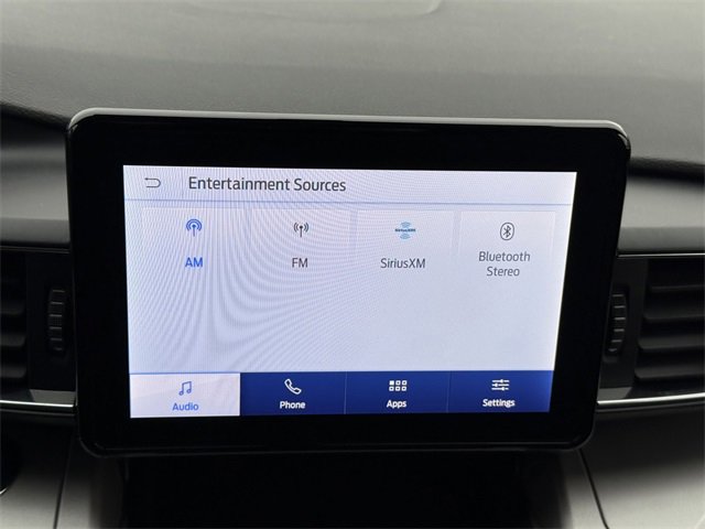 Certified 2022 Ford Explorer XLT w/ Equipment Group 202A image 11