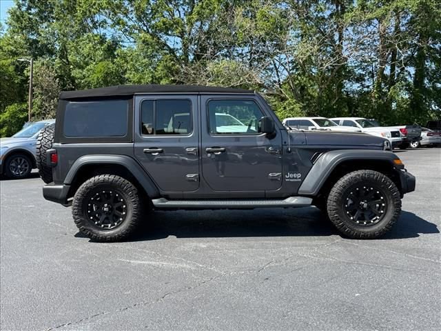 Used 2020 Jeep Wrangler Unlimited Sport AWD/4WD image 2