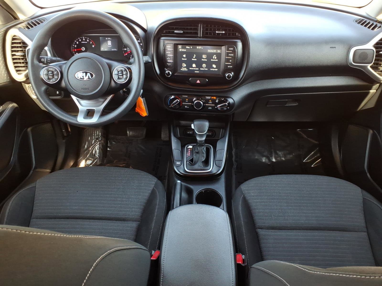 Used 2021 Kia Soul S FWD image 16