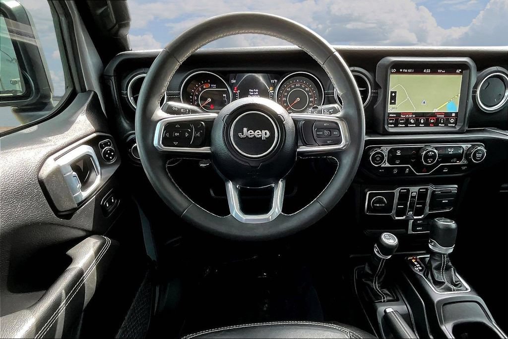Used 2023 Jeep Wrangler Unlimited Sahara w/ Dual Top Group AWD/4WD image 10