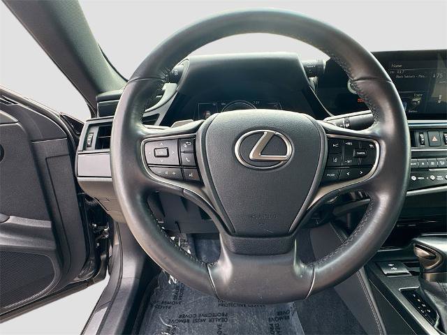 Used 2022 Lexus ES 300h image 10