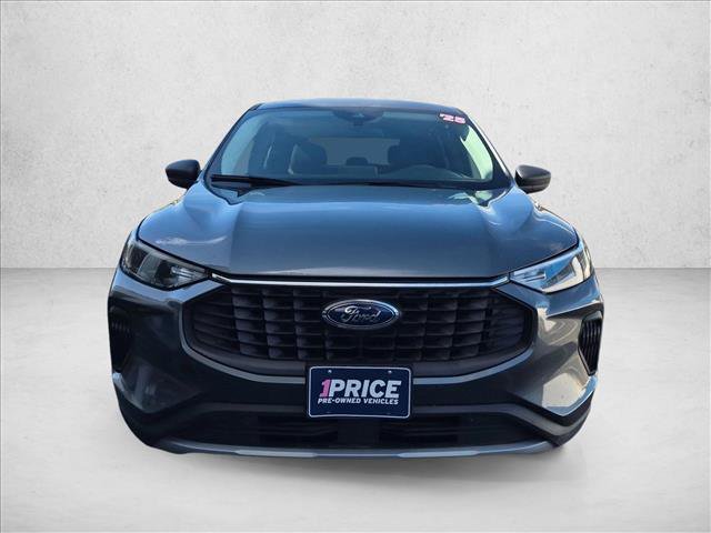 Certified 2025 Ford Escape Active AWD/4WD image 2
