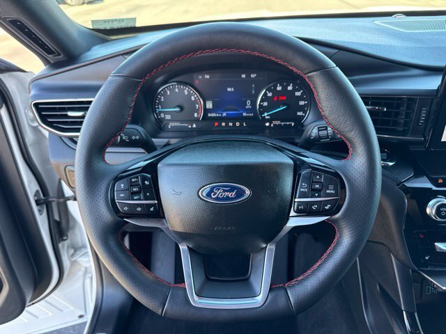 Certified 2023 Ford Explorer ST-Line w/ Class IV Trailer Tow Package AWD/4WD image 25
