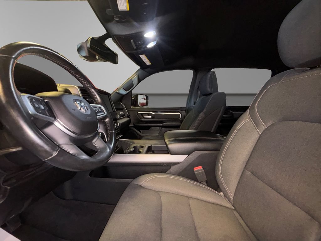 Used 2019 RAM 1500 Big Horn AWD/4WD image 12